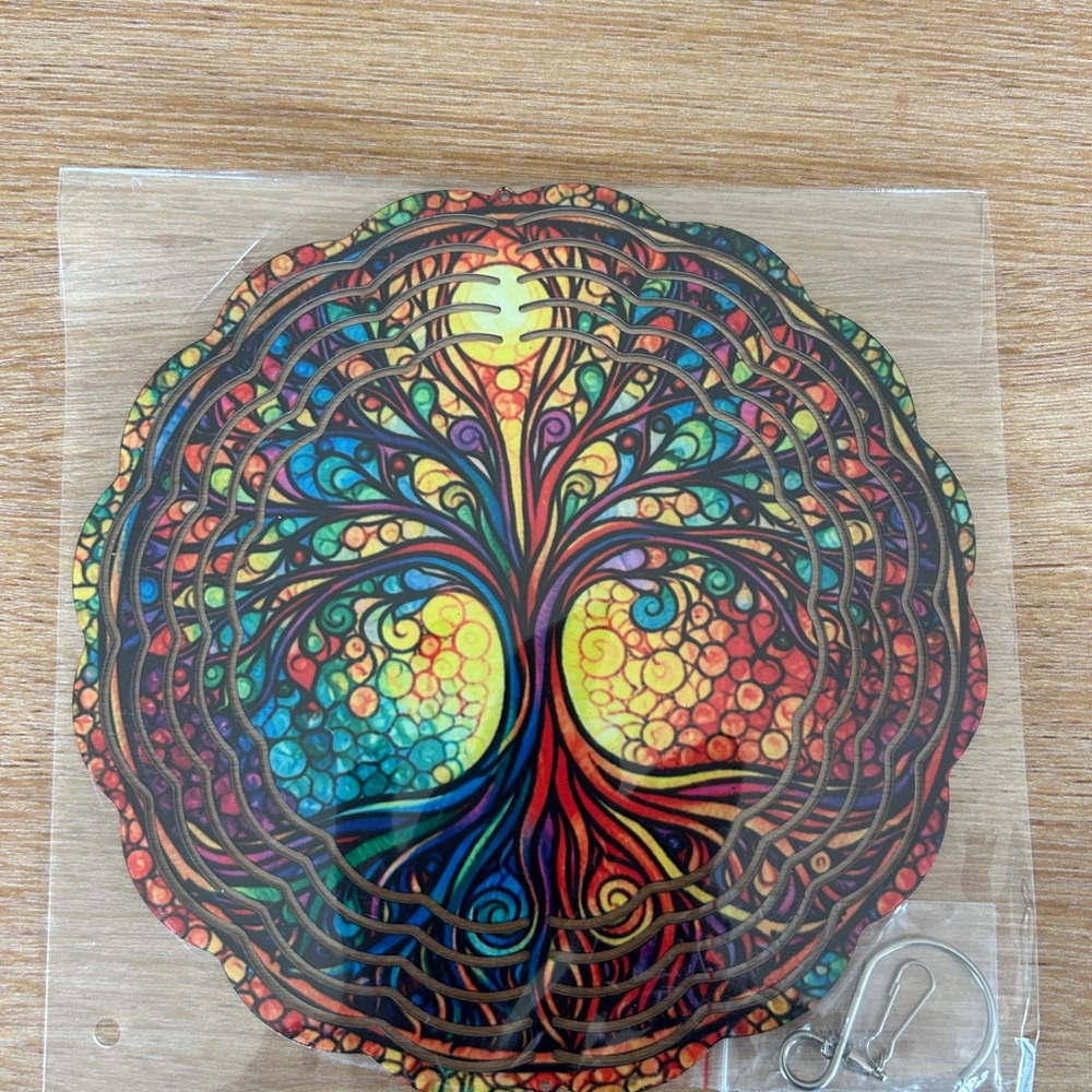 Aluminum Wind spinner 8” round.